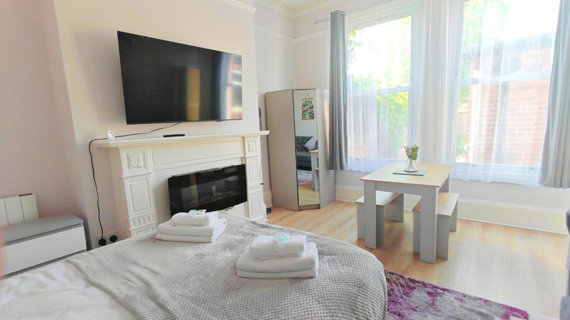Stylish York Studio ภายนอก รูปภาพ